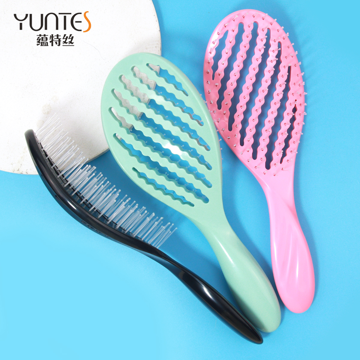 Custom Plastic Detangling Nylon Hair Straightening Brush
